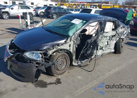 2014 Nissan Sentra S z USA, uszkodzony, nr VIN 3N1AB7AP3EY264834